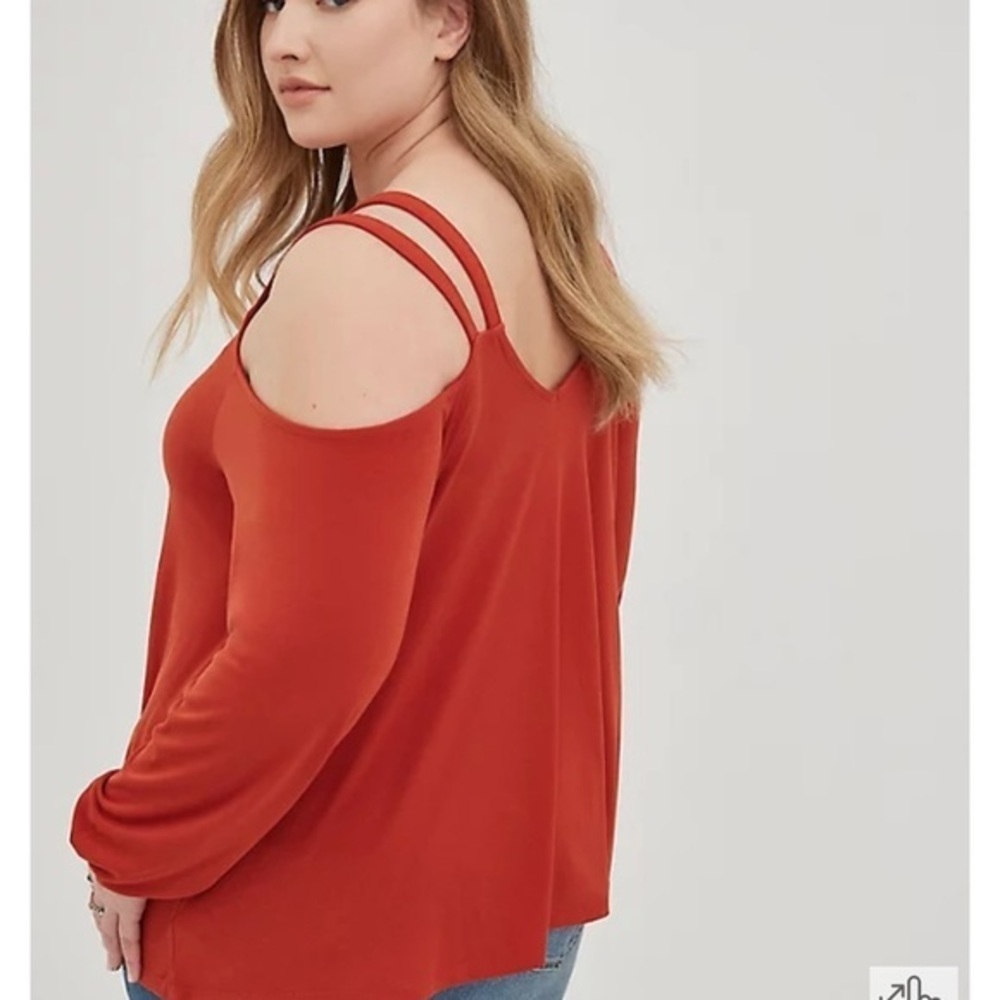 3/$22🩶 Torrid Orange Knit Crepe V-Neck Cold Cutout Cold Shoulder Top Plus Size 4 - Picture 6 of 10